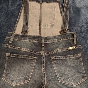 Kankan overall shorts